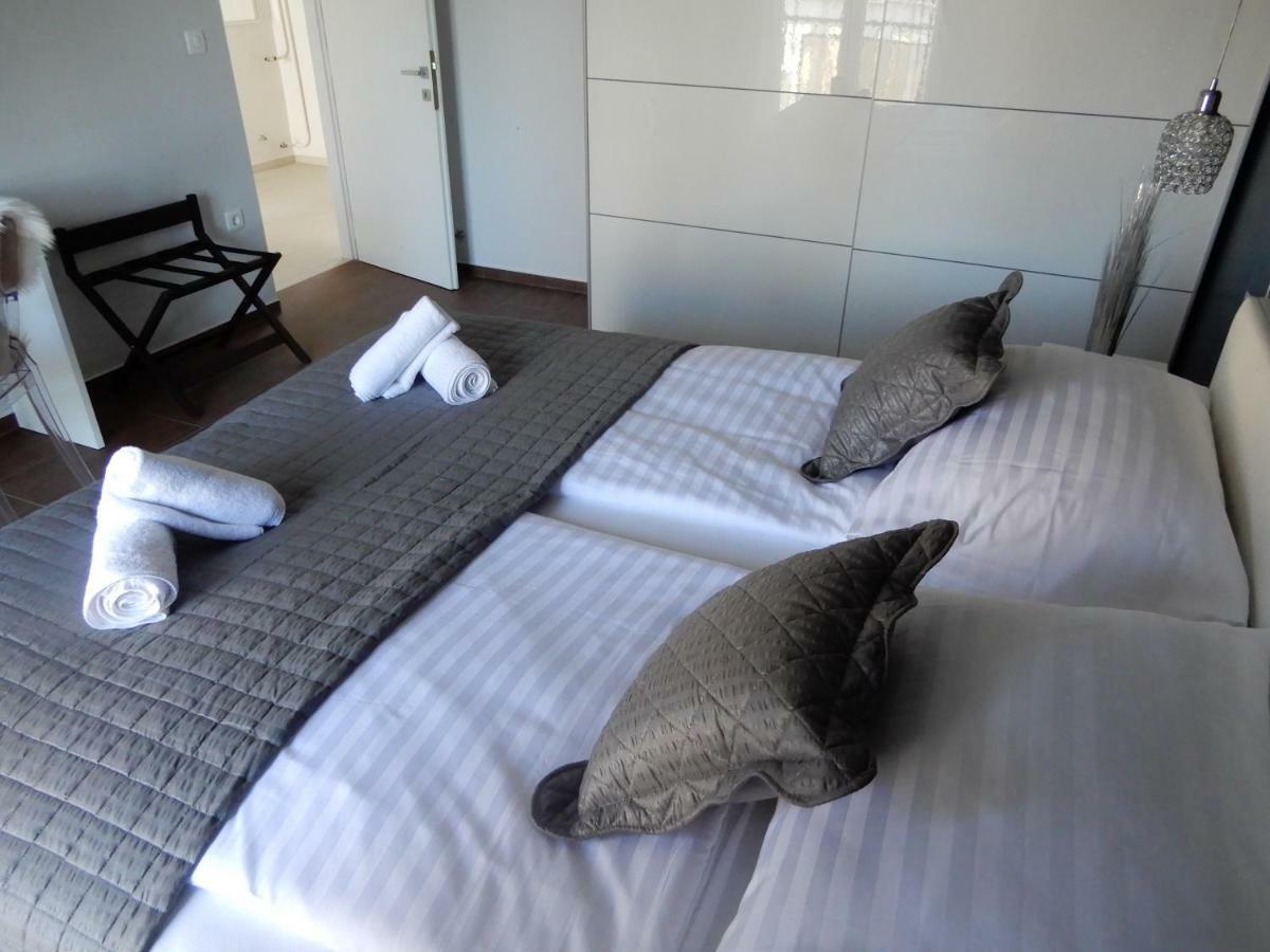 Apartman Nia Zadar Buitenkant foto